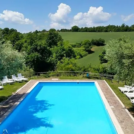 Madonna Della Sanita Sleeps 2 Pool T763599