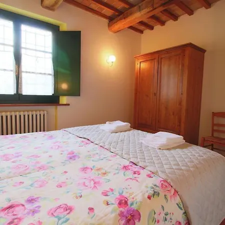 Apartment Madonna Della Sanita Sleeps 2 Pool T763599 Città della Pieve