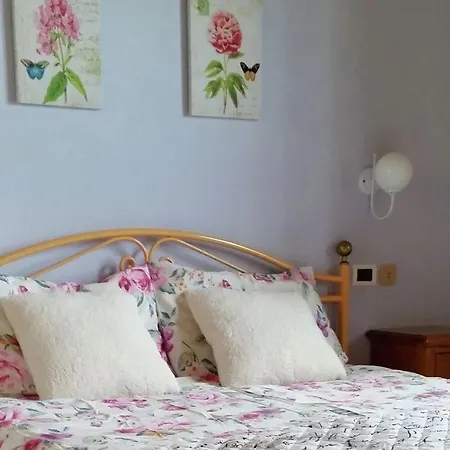 Madonna Della Sanita Sleeps 2 Pool T763599 Apartment Città della Pieve