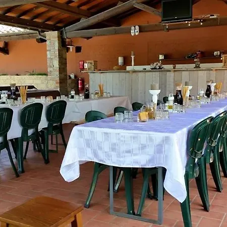 Apartment Madonna Della Sanita Sleeps 2 Pool T763599 Città della Pieve